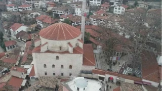 K�pr�l� Mehmet Pa�a Camii: Osmanl��dan miras, an�tsal bir yap�