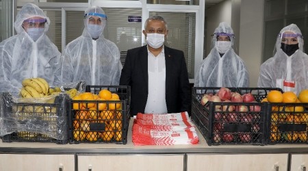 Korona virüs karantinasındaki vatandaşlara vitamin desteği