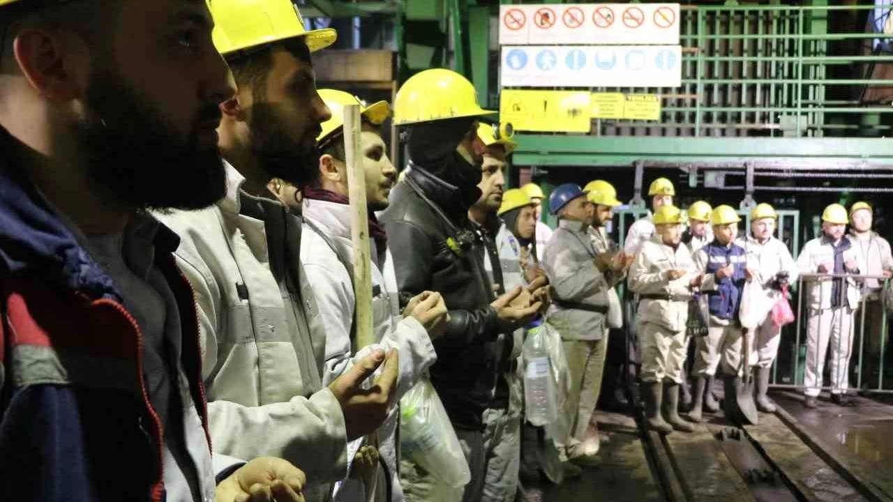 Kozlu maden faciasnda len 263 madenci dualarla anld