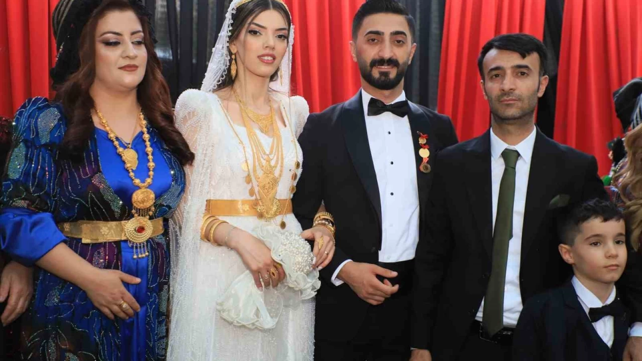 Krizler aşiretleri hep teğet geçiyor