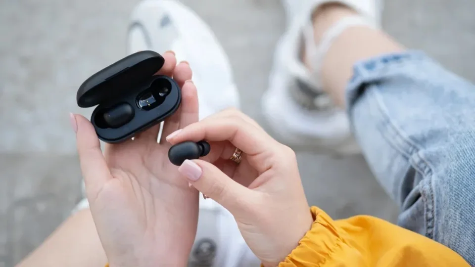 Kulakl�k kullan�m� i�itme kayb�na neden olabilir