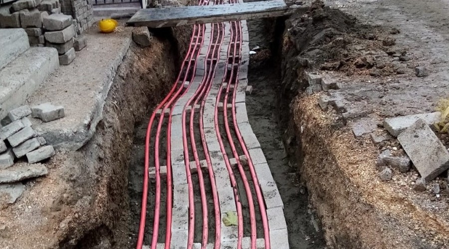 Kumru'da elektrik hatları yer altına alınıyor