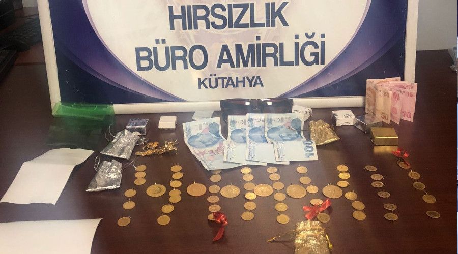 Ktahya'dan aldklar altnlarla Gediz'de yakalandlar