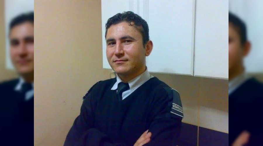 Makineye sıkışan işçi hayatını kaybetti