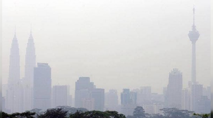 Malezya hava kirlili�inden kurtuluyor
