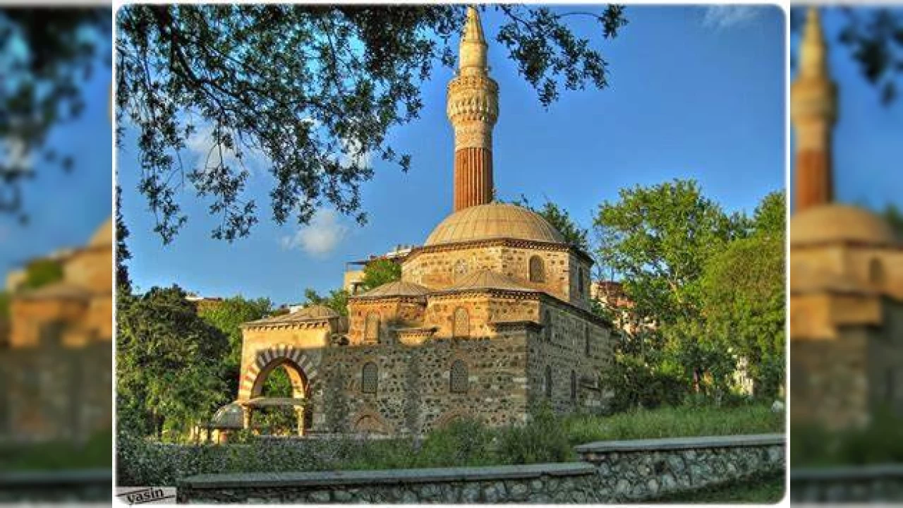 Manisa �vaz Pa�a Camii