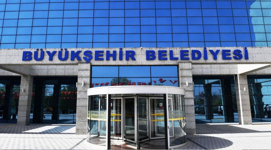 Mansur Yava�'tan sa�l�k �al��anlar� i�in proje