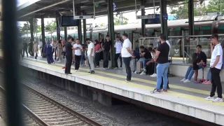 Marmaray'da teknik arza: Yolcular aktarma yaparak seyahat etti