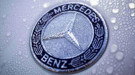 Mercedes Benz 800 binden fazla arac geri ard