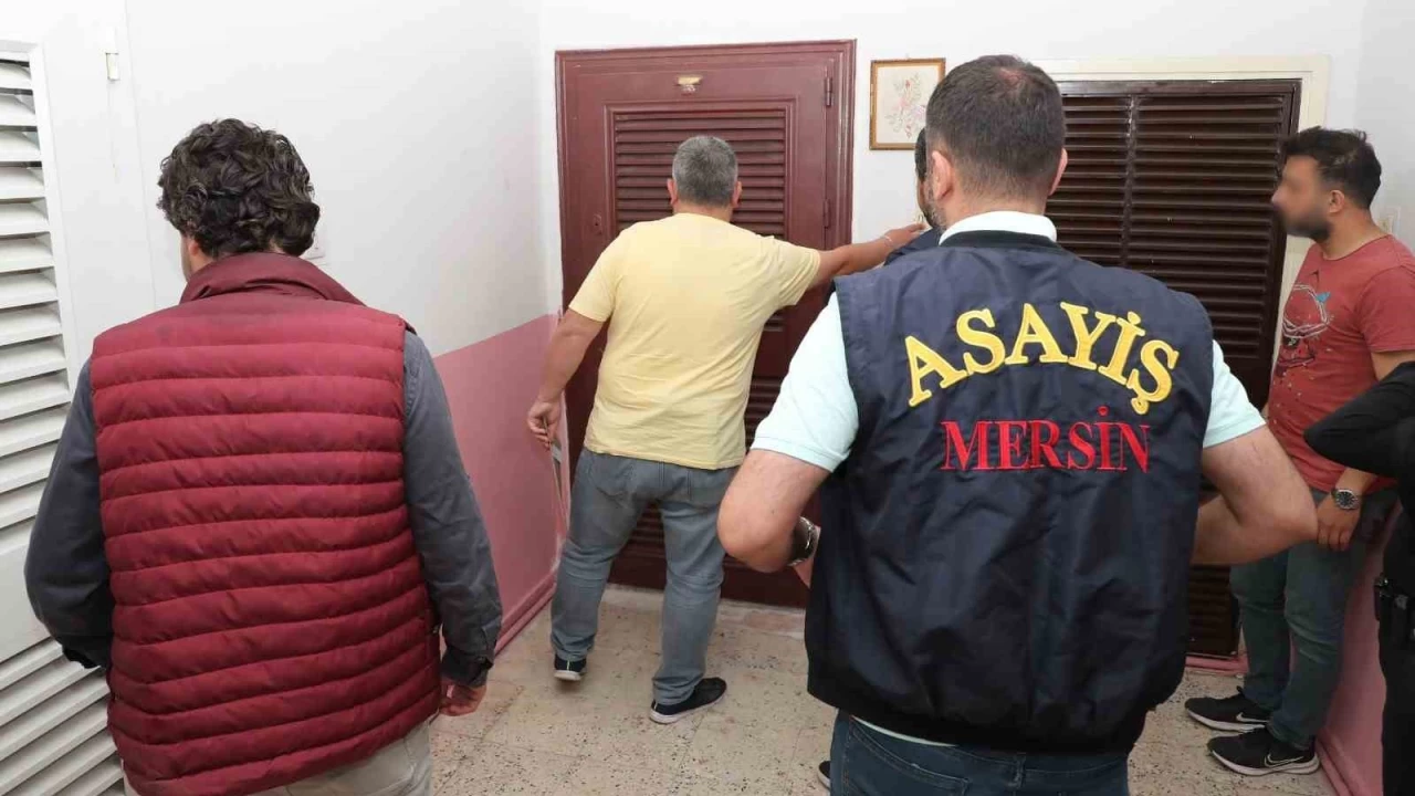 Mersin'de aranan �ah�slara operasyon: 95 g�zalt�