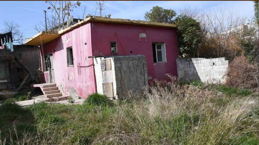 Mersin'deki 'gizemli ev' 6 milyon 750 bin liraya satışa çıktı