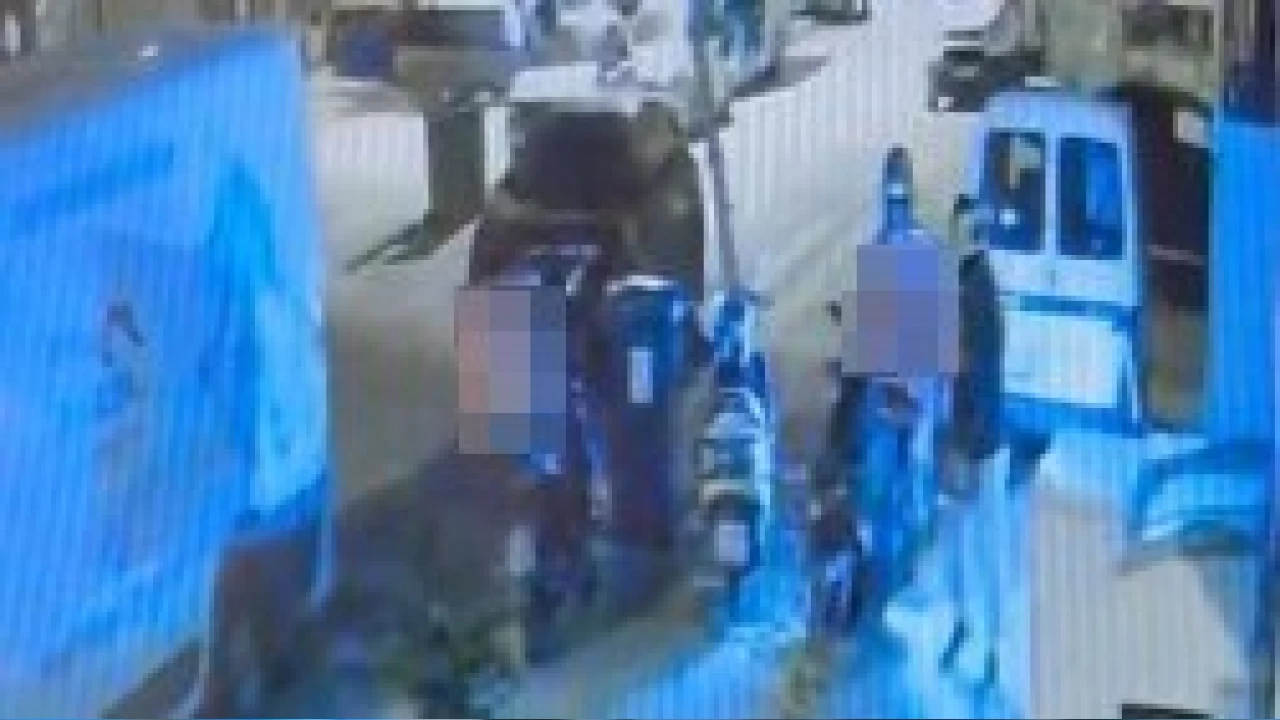 Motokuryeler, başka motokuryelerin eşyalarını çaldı