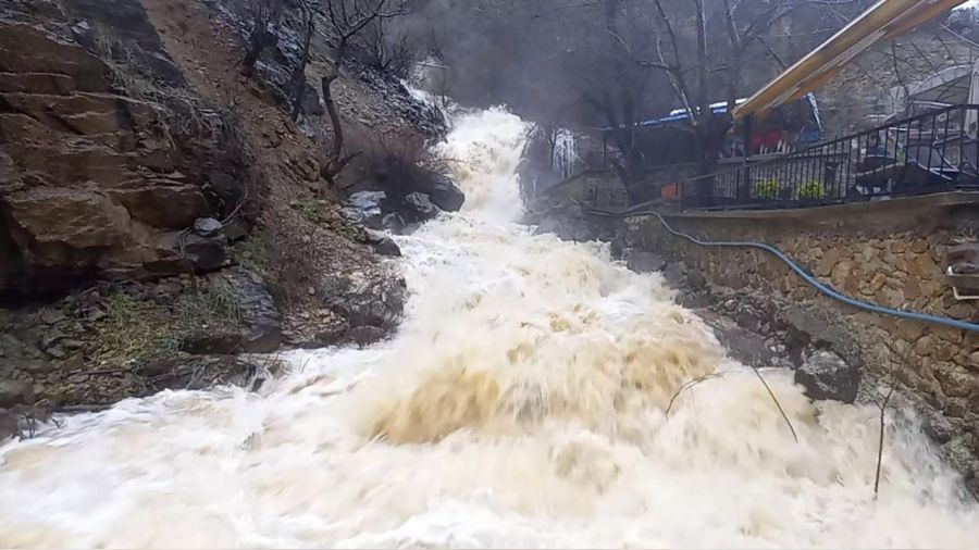 Munzur ve P�l�m�r �aylar� ta�t�