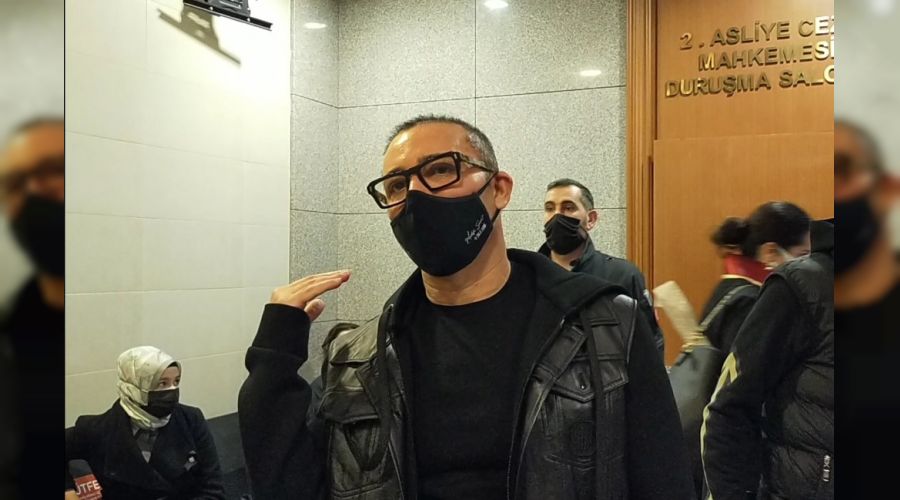 Mustafa Sandal, Defne Samyeli'ye hakaret iddiasndan hakim karsnda