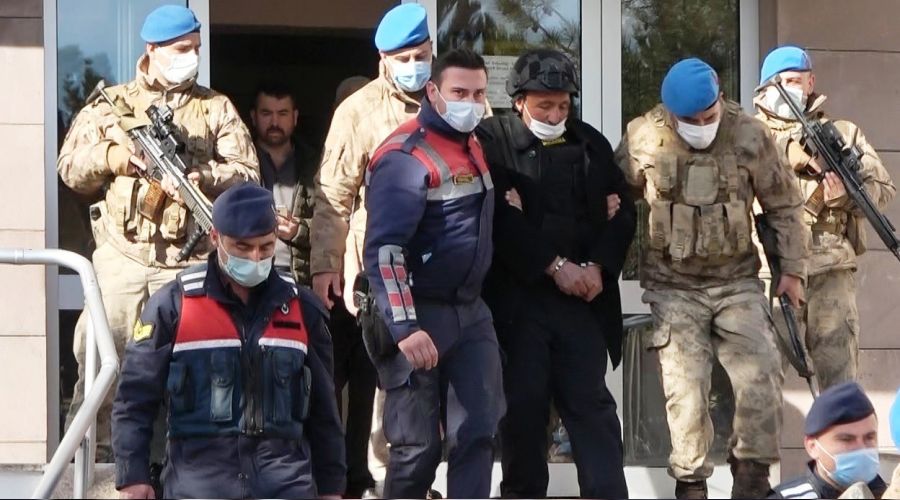Okul servisinde 2 ocuu ldren sank hakkndaki karar akland
