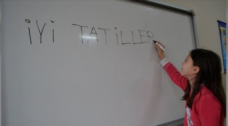 Okullar kapandı, yaz tatili başladı