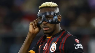Osimhen Galatasaray'dan ayr�lacak m�?