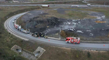 Otoyol kenarına kaçak şekilde bırakılan kimyasal madde paniğe neden oldu