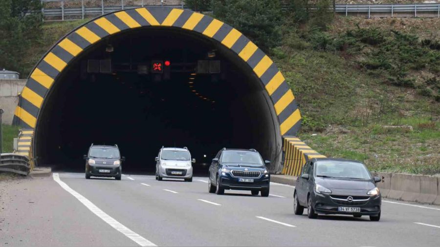 Otoyolun Bolu geçişinde ulaşım rahat sağlanıyor