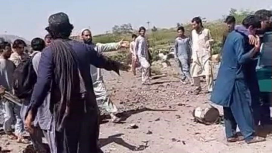 Pakistan'da bombalı saldırı: 2 ölü, 4 yaralı