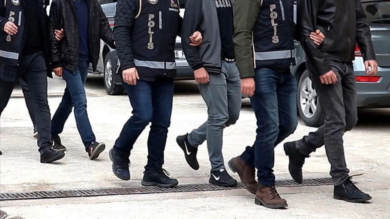 Papara'ya yönelik operasyonda 14 zanlı adliyeye sevk edildi