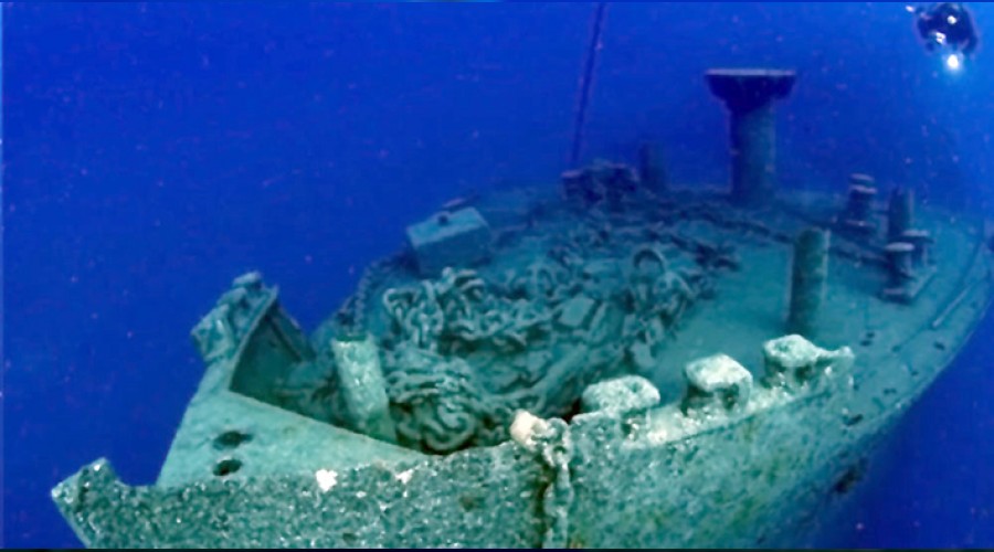 Pasifik'te u�ak gemisi bat��� bulundu