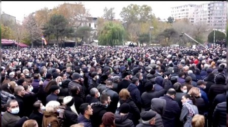 Paşinyan'a 3 gün süre verildi