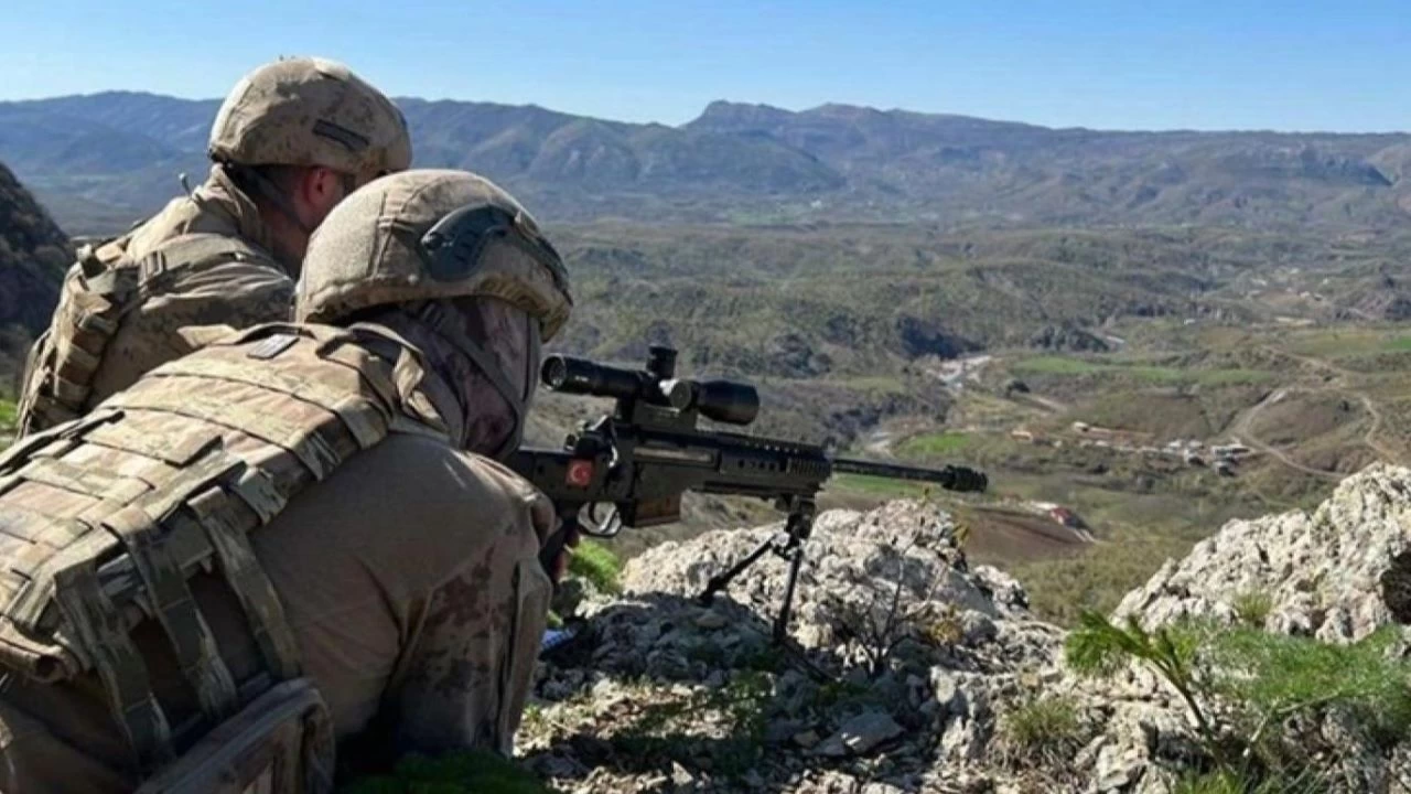 Pençe-Kilit Operasyonu bölgesinde 12 PKK'lı terörist etkisiz hale getirildi