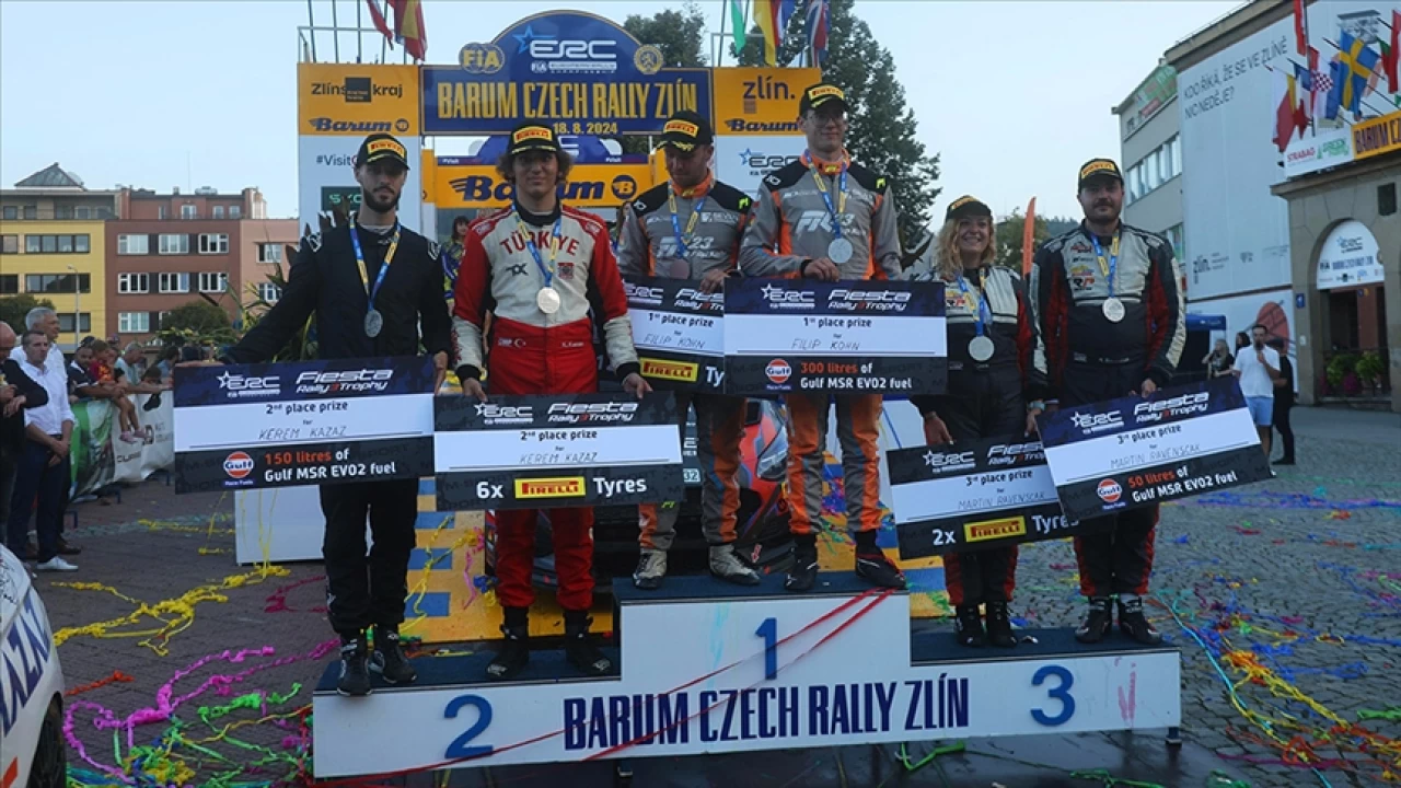 Ralli Şampiyonası'nda çifte podyum