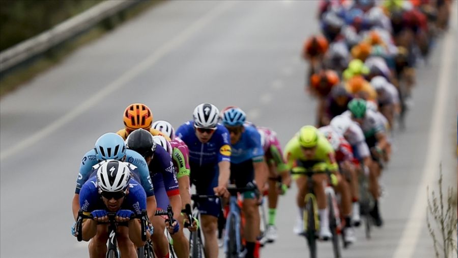 Roglic, İspanya turuna devam edemeyecek