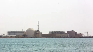  Rusya Devlet N�kleer Enerji Kurulu�u Rosatom'un Genel M�d�r� Aleksey Likhachev, Rus uzmanlar�n �ran'daki Bu�ehr N�kleer Santrali'ne geri d�nmeye ba�lad���n� bildirdi