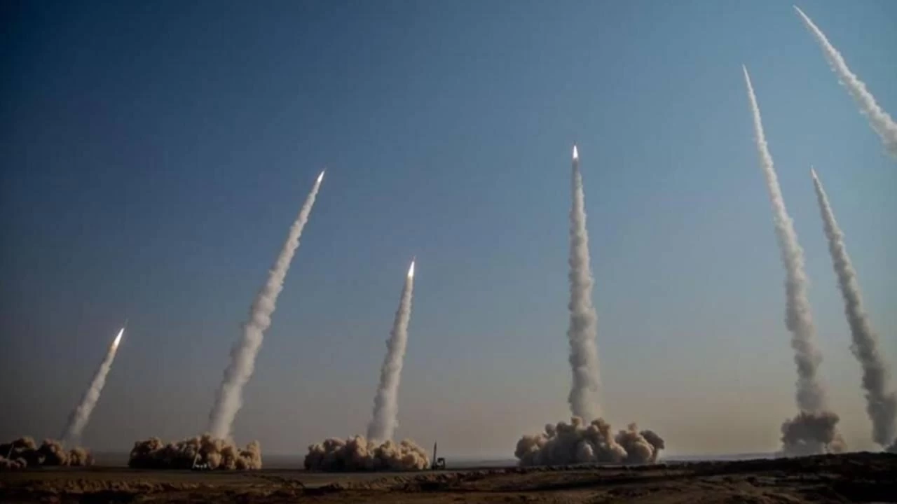 Rusya, n�kleer tatbikat�n ���nc� a�amas�n� ba�latt�