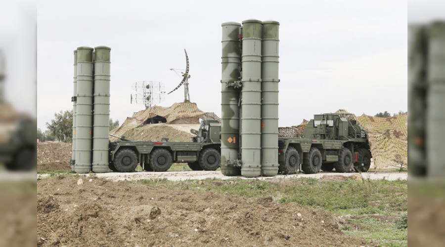 'S-400'ler NATO i�in k�bus'