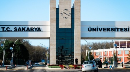 Sakarya niversitesi'nde Gz Yaryl