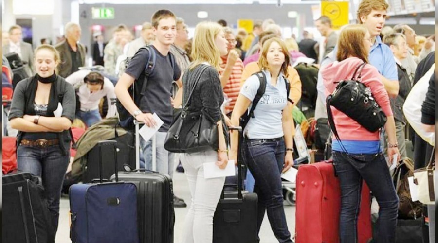 Salgın Rus turistleri Türkiye'ye yöneltti