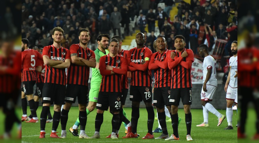 Şampiyonluk ümitleri yeniden yeşerdi