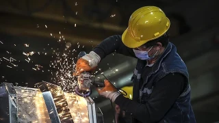 Sanayi �retimi y�ll�k y�zde 0,3 azald�