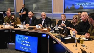 Savaş kabinesi, Katar'ın esirlerle ilgili önerisine yeşil ışık yaktı
