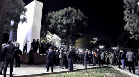Seçimden sonra Kırgızistan karıştı