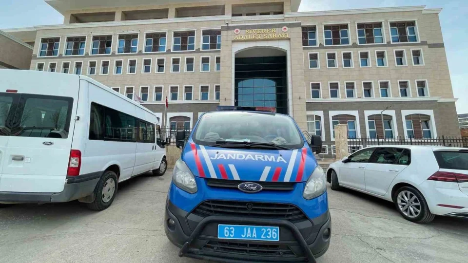 Siverek'te 16 ya��ndaki k�z�n fuh�a zorland��� iddias�: 15 g�zalt�