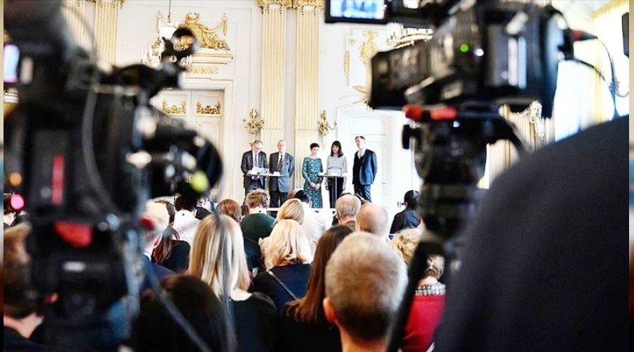 Srebrenitsa annelerinden Nobel tepkisi