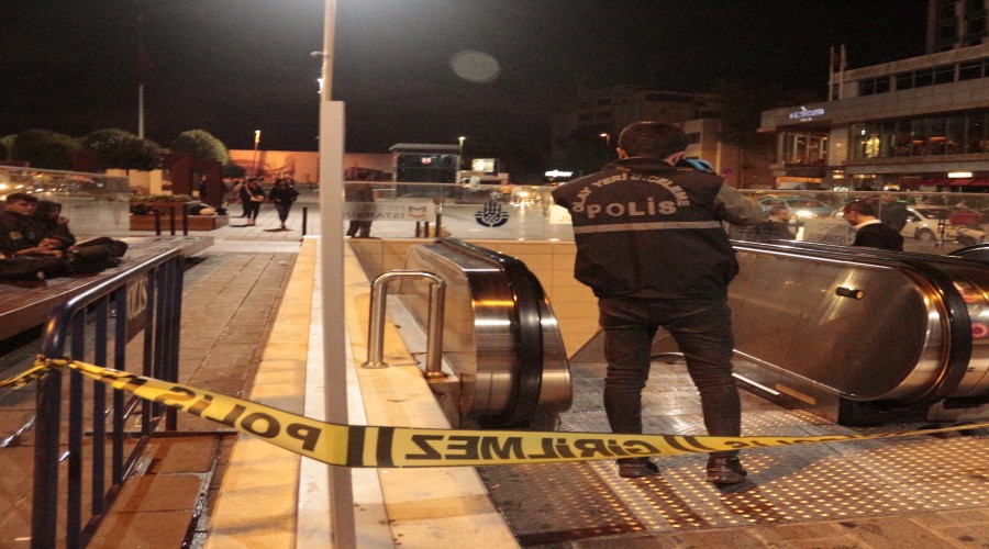 Taksim'de bir kişi ölü bulundu