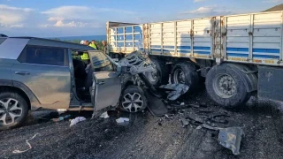 Tatvan-Van Karayolu'nda korkutan kaza: 1'i ağır 6 yaralı