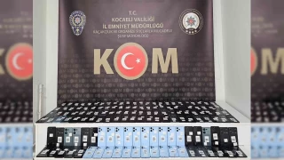 TEM'de bir araçta 140 adet kaçak cep telefonu ele geçirildi
