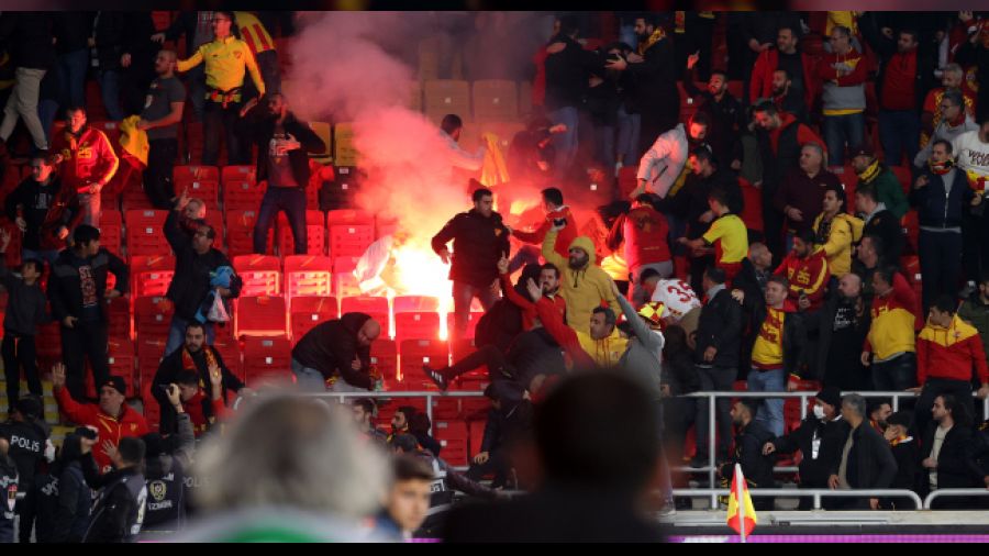 TFF iki kulübü de yenik saydı