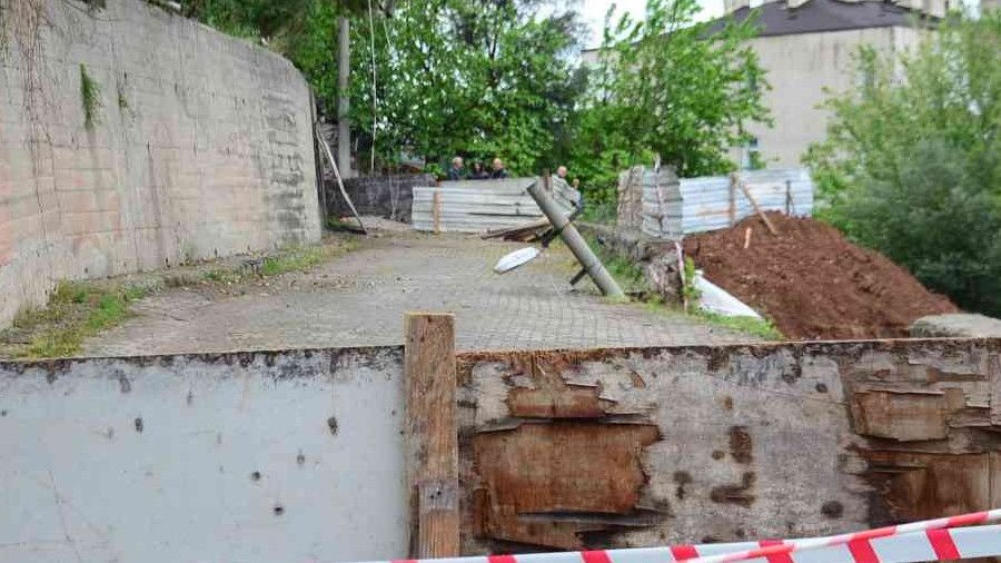 Toprak kayd�, mahalle elektriksiz kald�