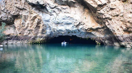 Torosların koynundaki güzellik Altınbeşik Mağarası