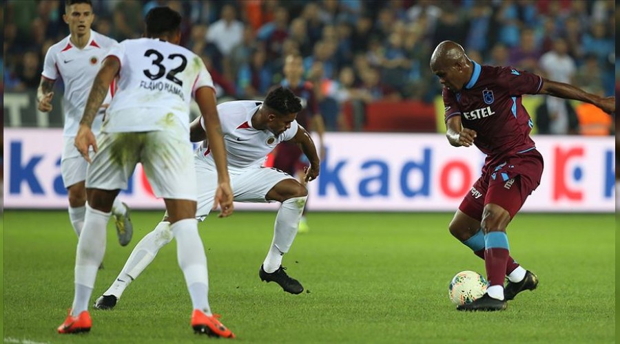 Trabzonspor sahasında berabere kaldı