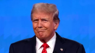 Trump 'sus payı' davasının federal mahkemeye taşınmasını istedi