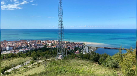Türkeli'de haftalar sonra deniz 'masmavi' oldu